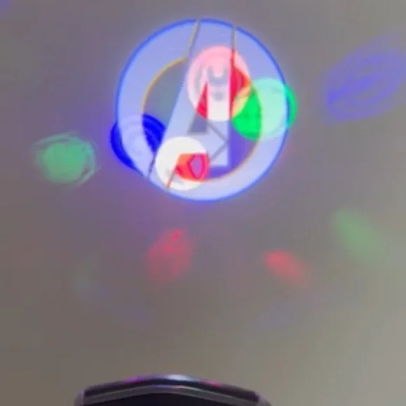 Marvel Moving Projection Light - Picture 4 of 6